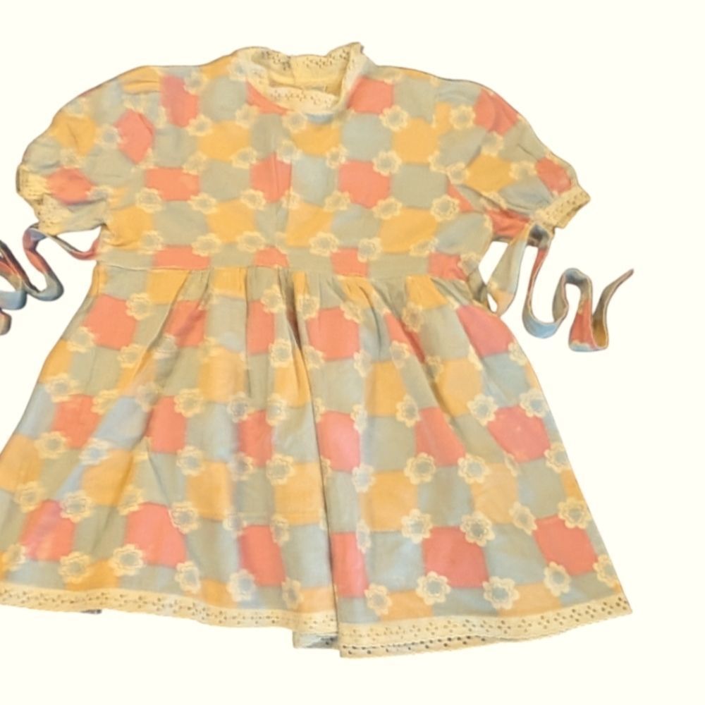 Girls vintage 60s floral print dress pastel patchwork look